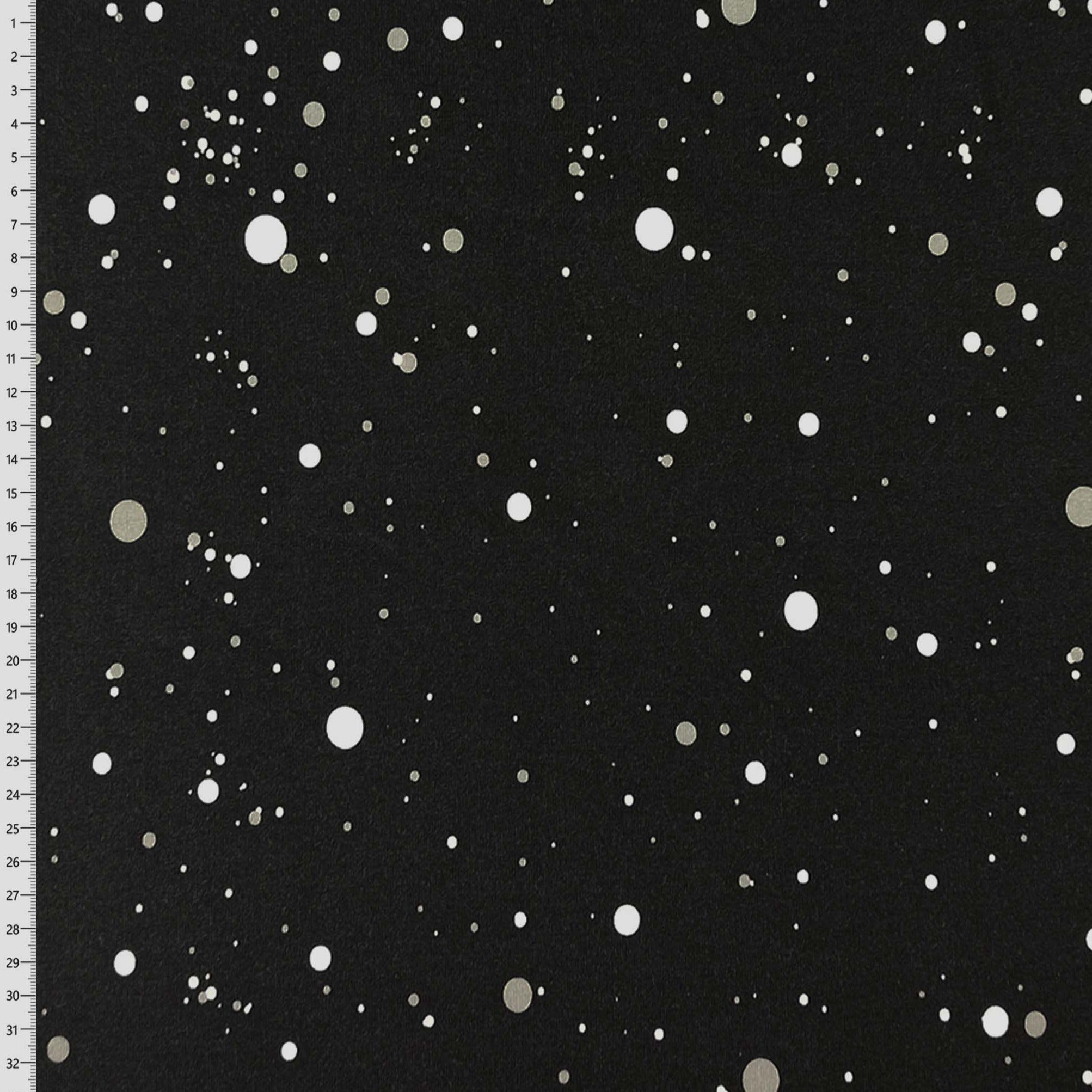 PALAT: Pallosade, joustocollege, musta